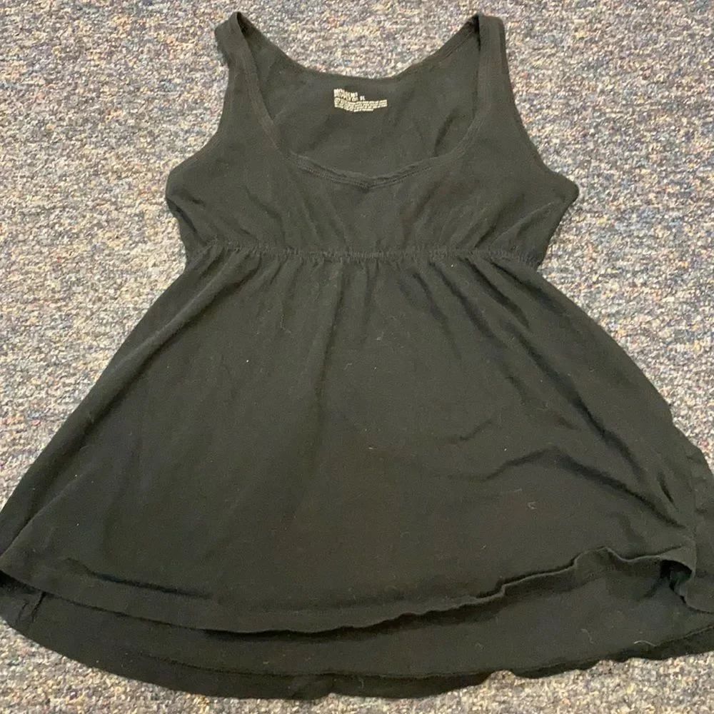 Mossimo Empire Waist top sz. L